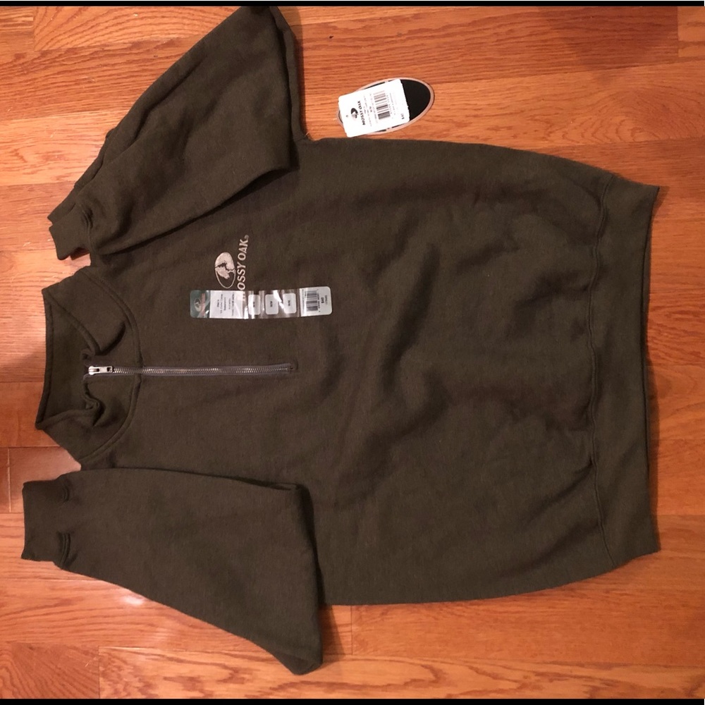 Mossy Oak pull over